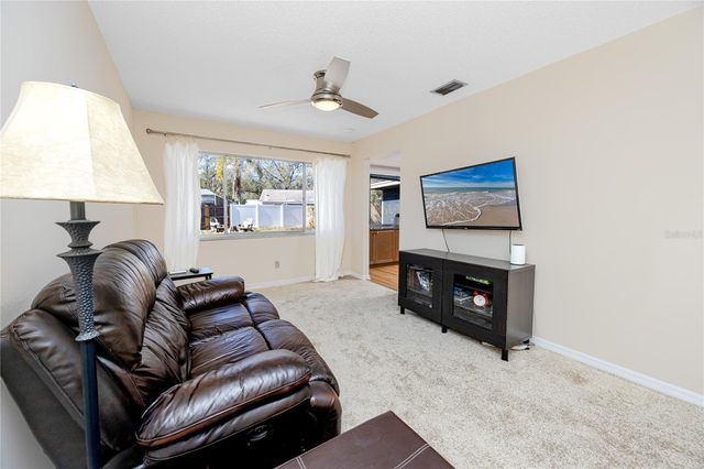 14012 CASCADE LANE, Tampa, FL 33618