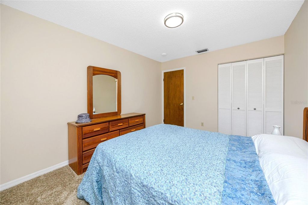 Image 27 of property listing at 14012 CASCADE LANE, Tampa, FL 33618