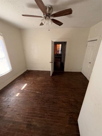 216 N Waverly Drive, Dallas, TX 75208