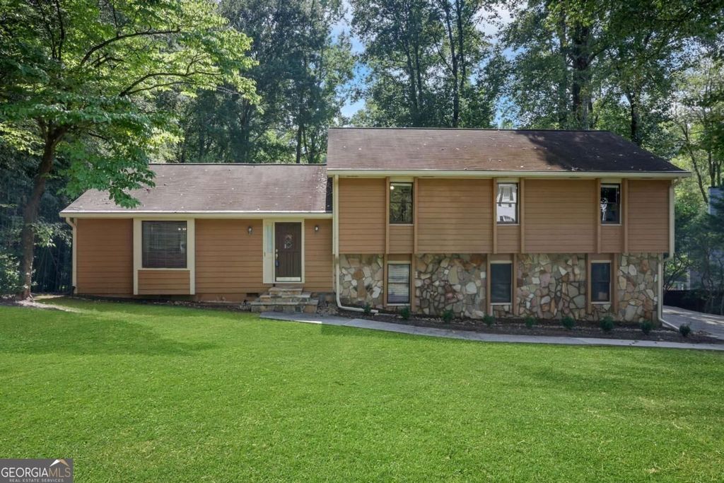1419 Churchill Way, Marietta, GA 30062
