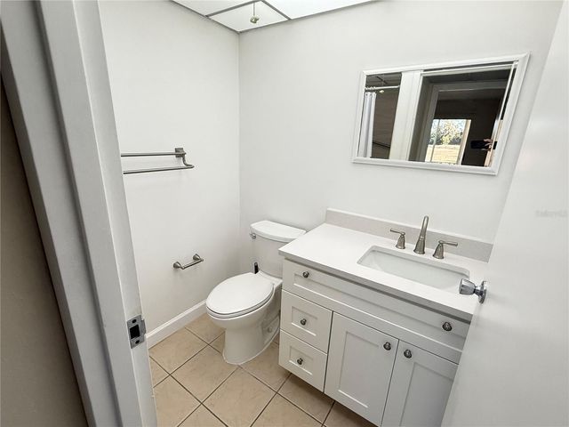 101 CAMBRIDGE TRAIL 212, Sun City Center, FL 33573