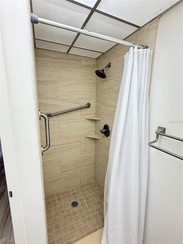 101 CAMBRIDGE TRAIL 212, Sun City Center, FL 33573
