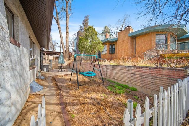 909 E 11th St, Pueblo, CO 81001