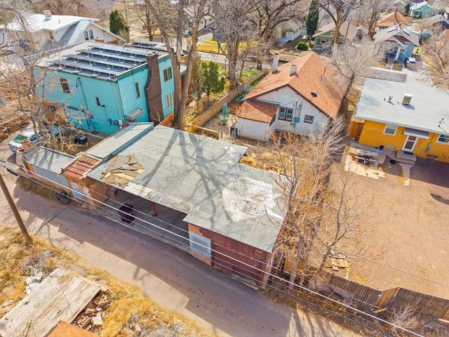 909 E 11th St, Pueblo, CO 81001