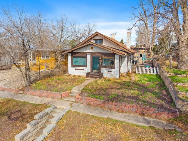 909 E 11th St, Pueblo, CO 81001