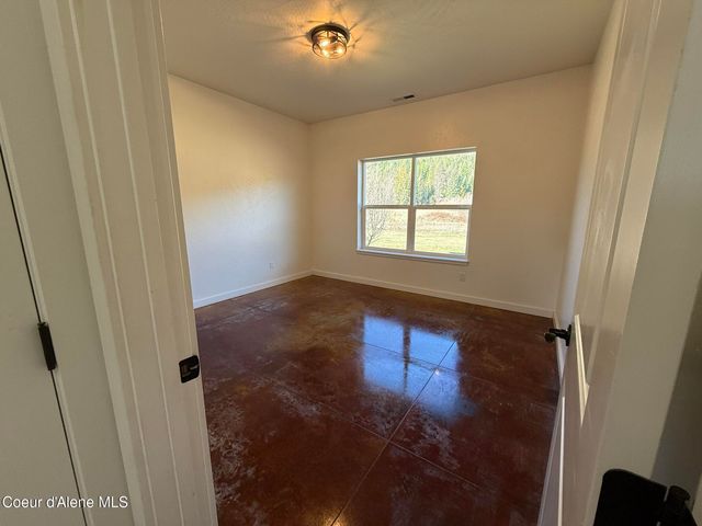 80 Carlson DR, Sandpoint, ID 83864