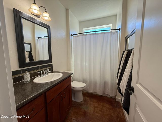 80 Carlson DR, Sandpoint, ID 83864