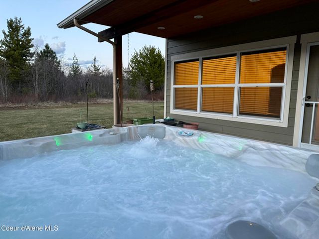 80 Carlson DR, Sandpoint, ID 83864