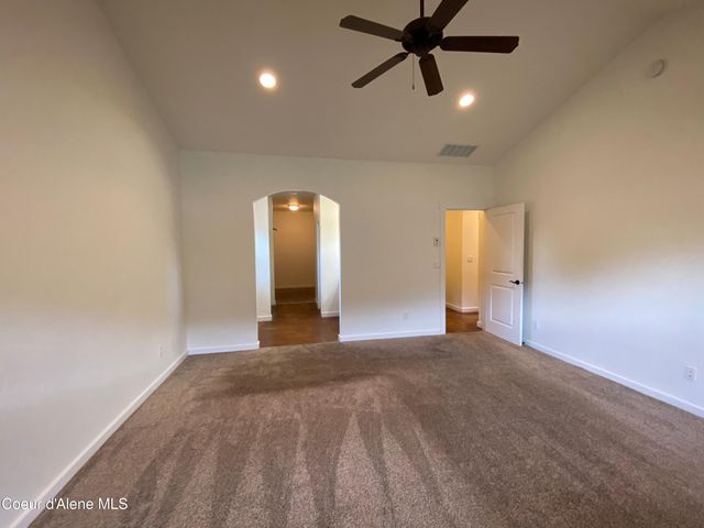 80 Carlson DR, Sandpoint, ID 83864