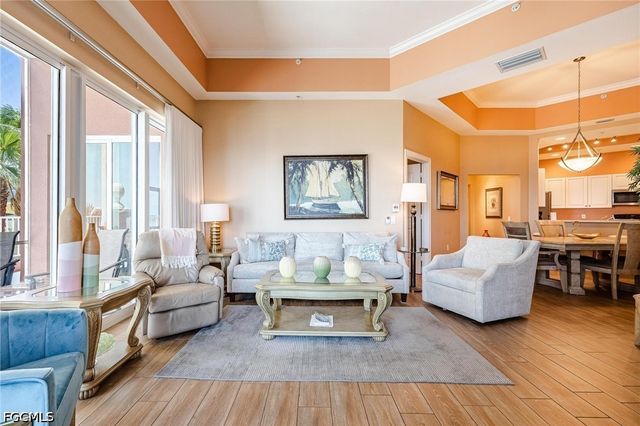 2745 1st ST 306, Fort Myers, FL 33916