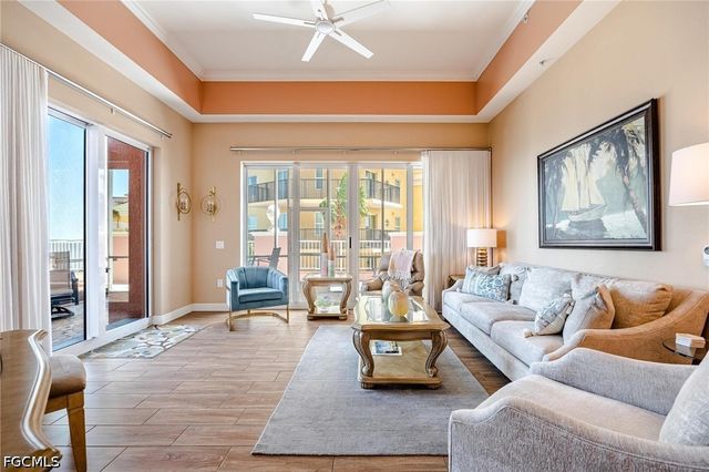 2745 1st ST 306, Fort Myers, FL 33916