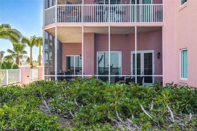 2745 1st ST 306, Fort Myers, FL 33916