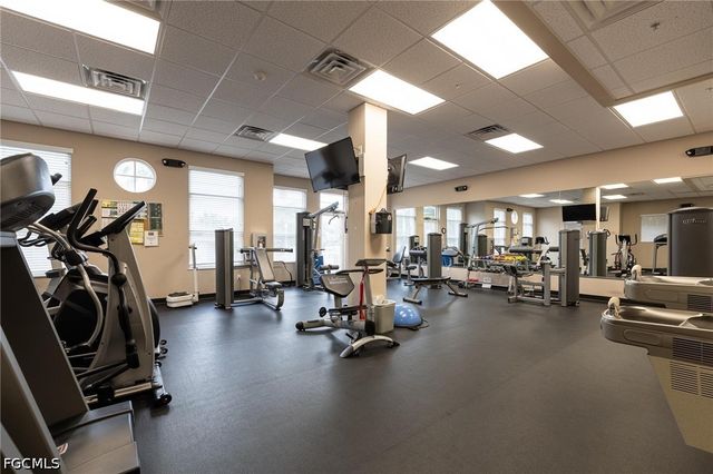 2745 1st ST 306, Fort Myers, FL 33916