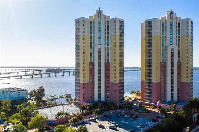 2745 1st ST 306, Fort Myers, FL 33916