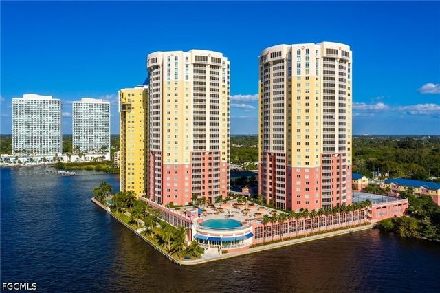 2745 1st ST 306, Fort Myers, FL 33916