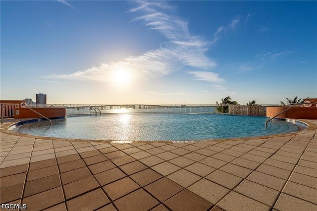 2745 1st ST 306, Fort Myers, FL 33916