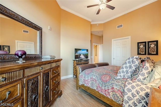 2745 1st ST 306, Fort Myers, FL 33916