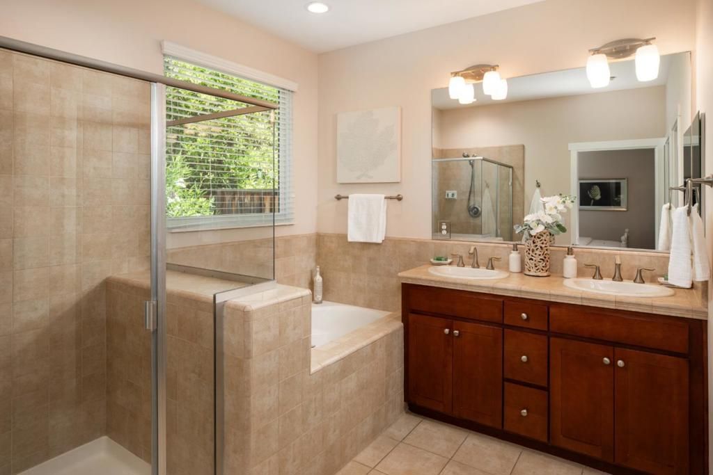 Image 13 of property listing at 819 Wilmington Terrace, Sunnyvale, CA 94087