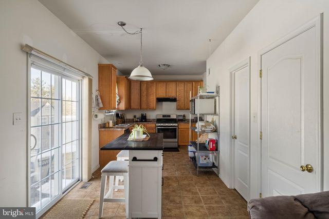 2719 MEYER PL, Philadelphia, PA 19114