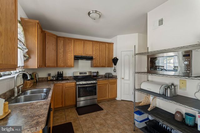 2719 MEYER PL, Philadelphia, PA 19114