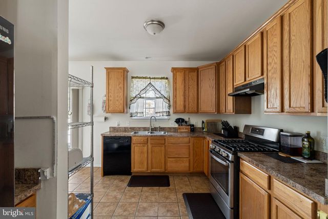 2719 MEYER PL, Philadelphia, PA 19114