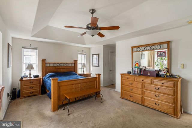 2719 MEYER PL, Philadelphia, PA 19114