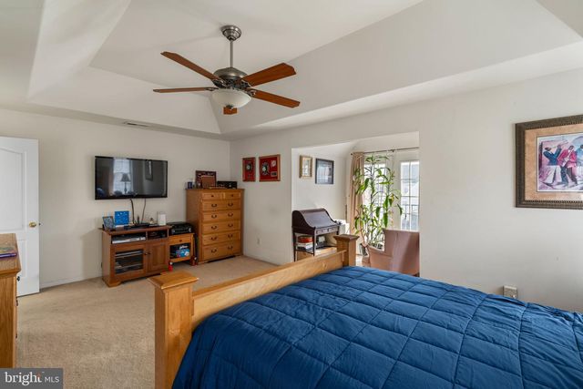 2719 MEYER PL, Philadelphia, PA 19114