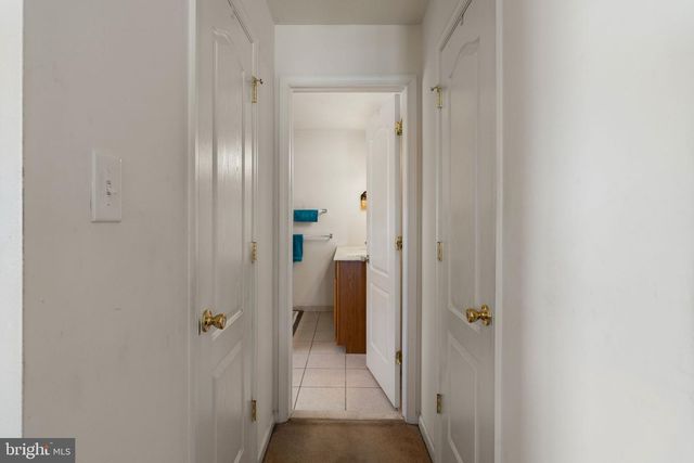 2719 MEYER PL, Philadelphia, PA 19114