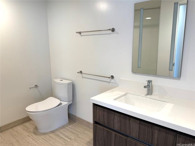 1515 Liona Street 1211, Honolulu, HI 96814