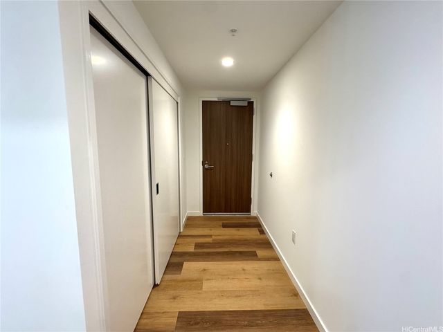 1515 Liona Street 1211, Honolulu, HI 96814