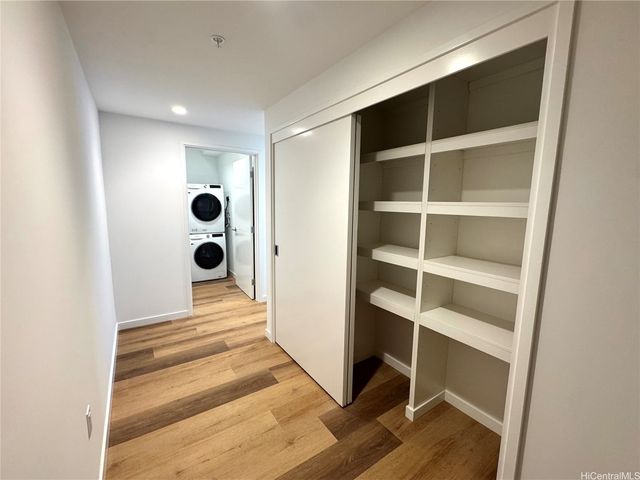 1515 Liona Street 1211, Honolulu, HI 96814