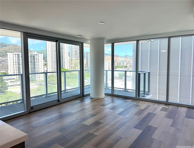 1515 Liona Street 1211, Honolulu, HI 96814