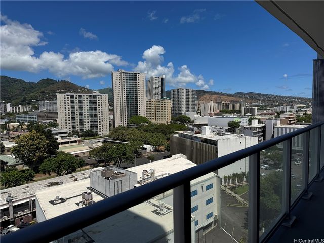1515 Liona Street 1211, Honolulu, HI 96814