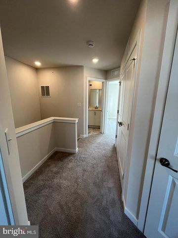 905 MAGNOLIA LN, Spring City, PA 19475