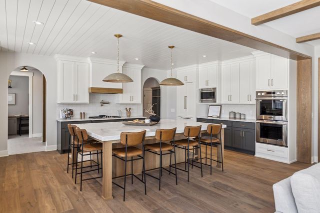 4765 139th Avenue NE, Ham Lake, MN 55304