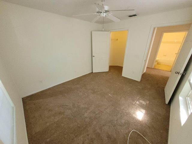 36106 LAKE CHASE BOULEVARD 104, Zephyrhills, FL 33541