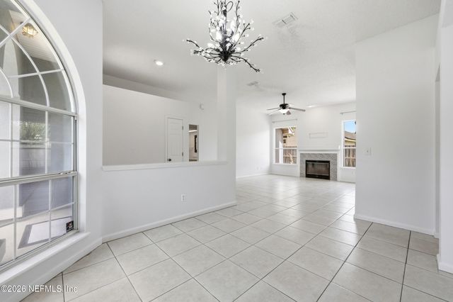 424 BUCKEYE Lane E, Jacksonville, FL 32259