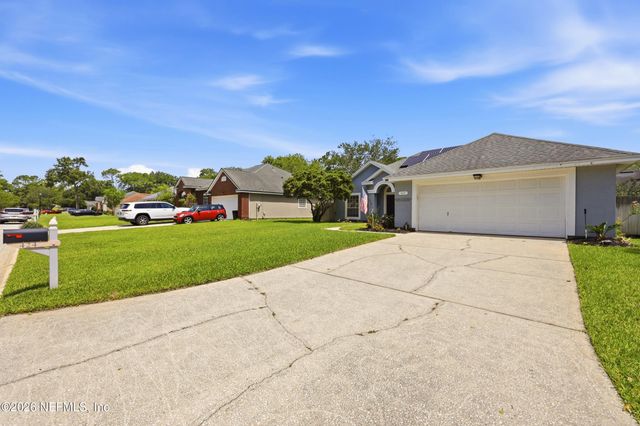 424 BUCKEYE Lane E, Jacksonville, FL 32259
