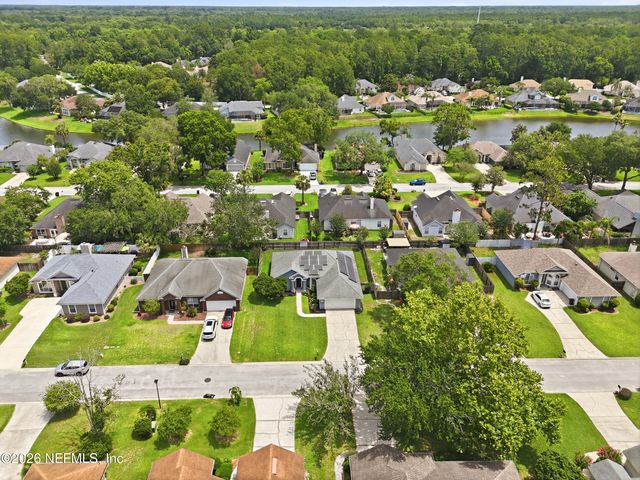 424 BUCKEYE Lane E, Jacksonville, FL 32259