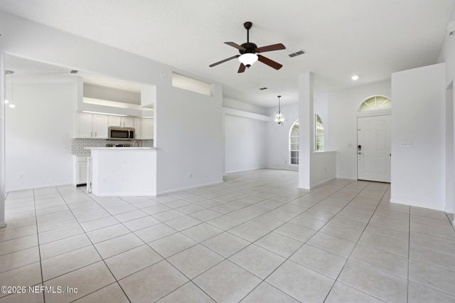 424 BUCKEYE Lane E, Jacksonville, FL 32259
