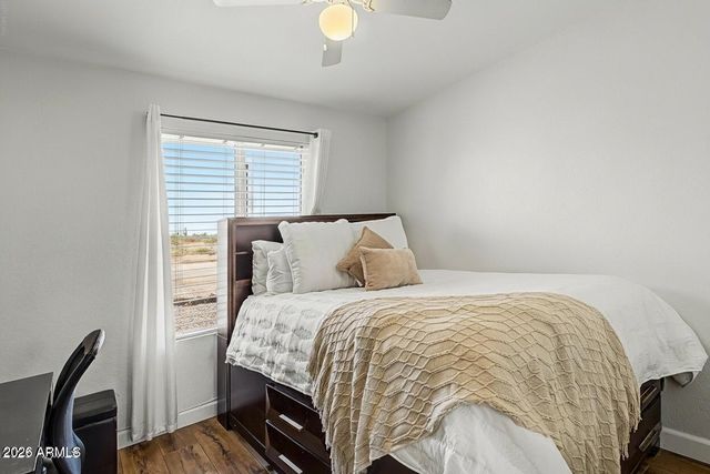 755 W LAGUNA AZUL Avenue, Mesa, AZ 85210