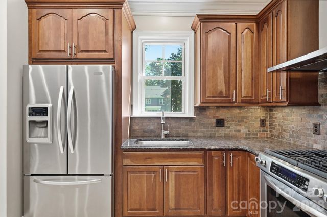 1624 S New Hope Road, Gastonia, NC 28054