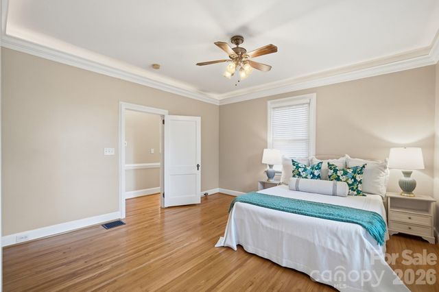 1624 S New Hope Road, Gastonia, NC 28054