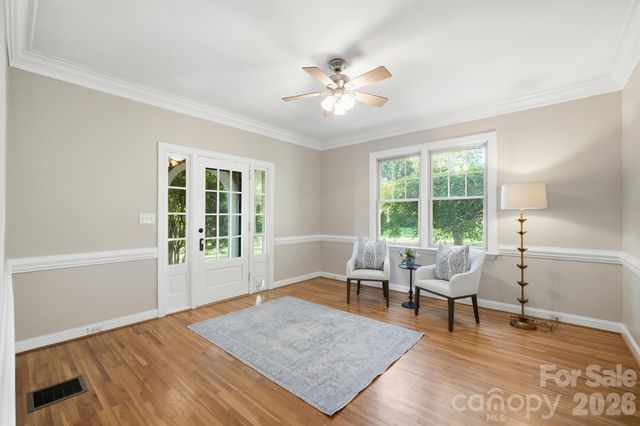 1624 S New Hope Road, Gastonia, NC 28054