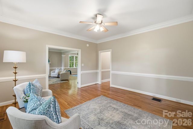 1624 S New Hope Road, Gastonia, NC 28054