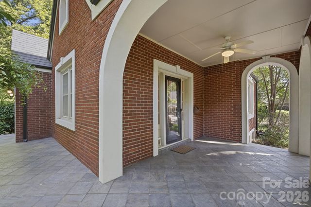 1624 S New Hope Road, Gastonia, NC 28054