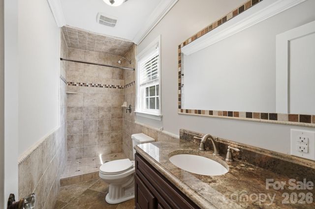 1624 S New Hope Road, Gastonia, NC 28054