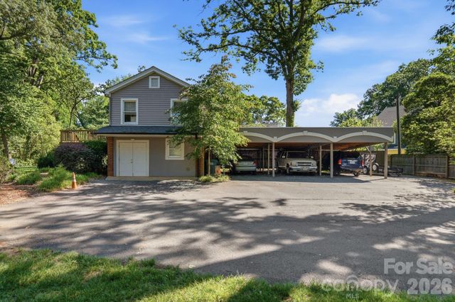 1624 S New Hope Road, Gastonia, NC 28054