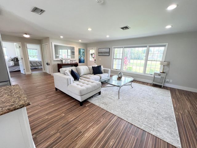 1655 NW Fork Road, Stuart, FL 34994