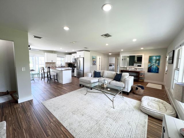 1655 NW Fork Road, Stuart, FL 34994